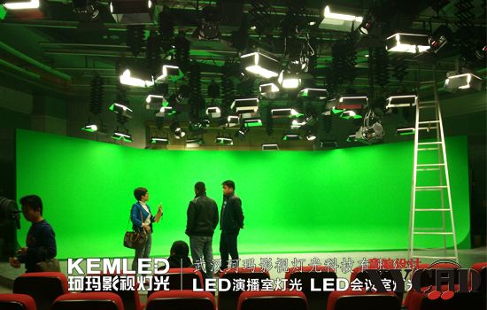 湖南师范大学电视台LED演播室灯光图