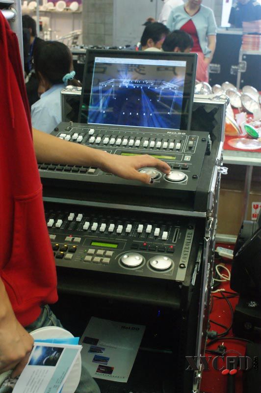 2008音响灯光乐器展会53.jpg