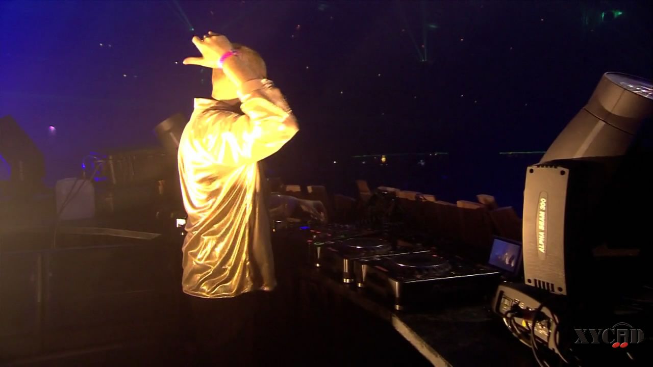 《欧洲最HIGH的劲爆DJ》Qlimax-2010-11-23 01-04-28.jpg