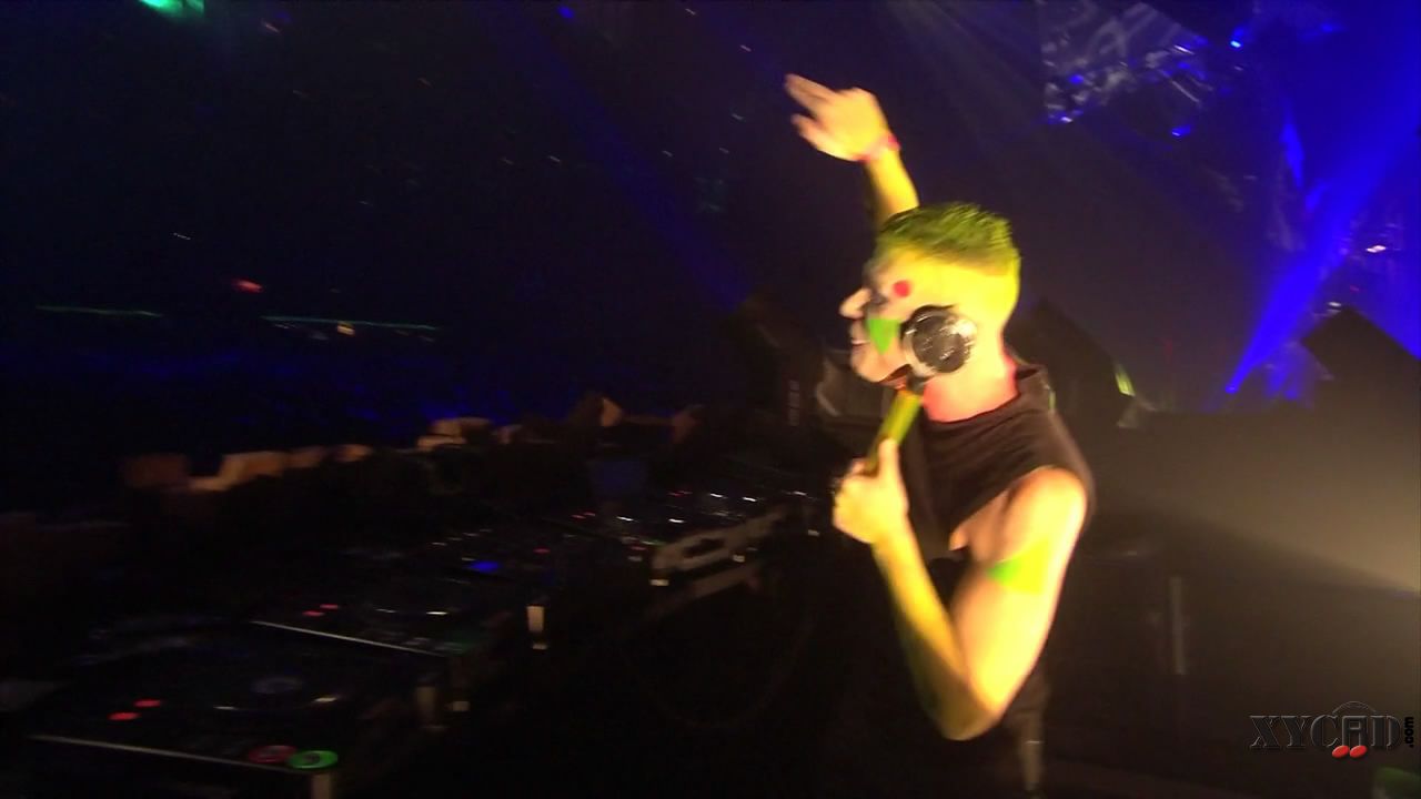 《欧洲最HIGH的劲爆DJ》Qlimax-2010-11-26 18-43-26.jpg